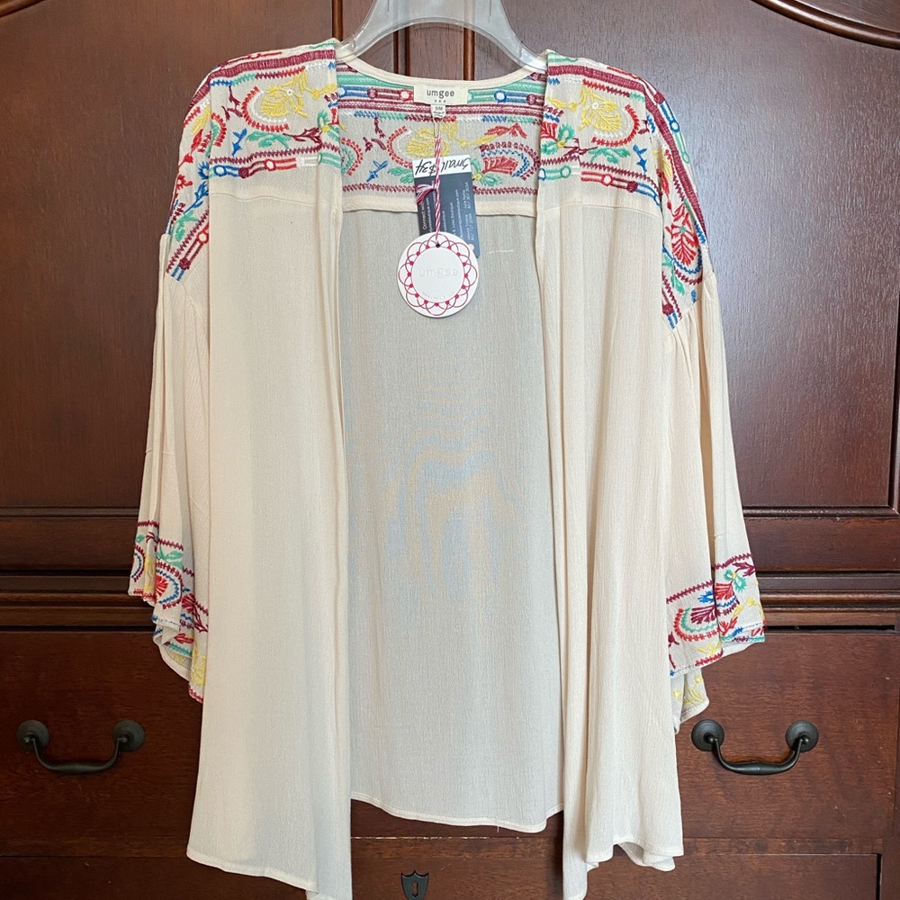 Embroidered kimono